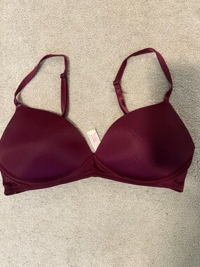 Women’s Smooth T-Shirt Bra - Burgundy